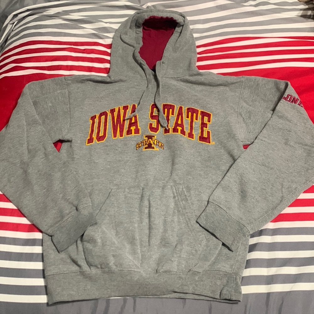 XS grey oldvarsity brand cyclone hoodie